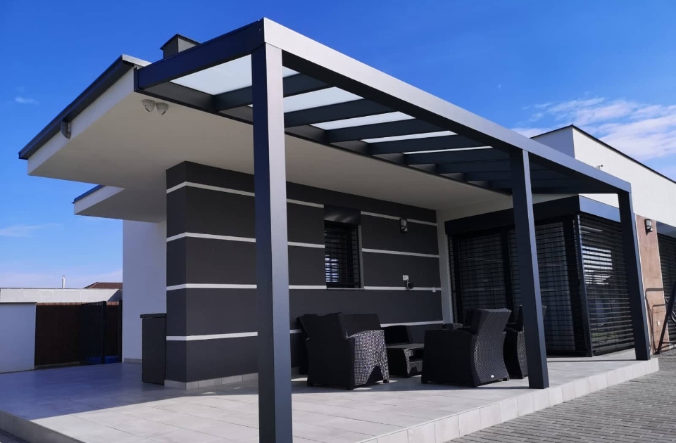 VÍCEMODULOVÁ REALIZACE - Pergola BERGMAN VÍCEMODULOVÁ REALIZACE - Pergola BERGMAN